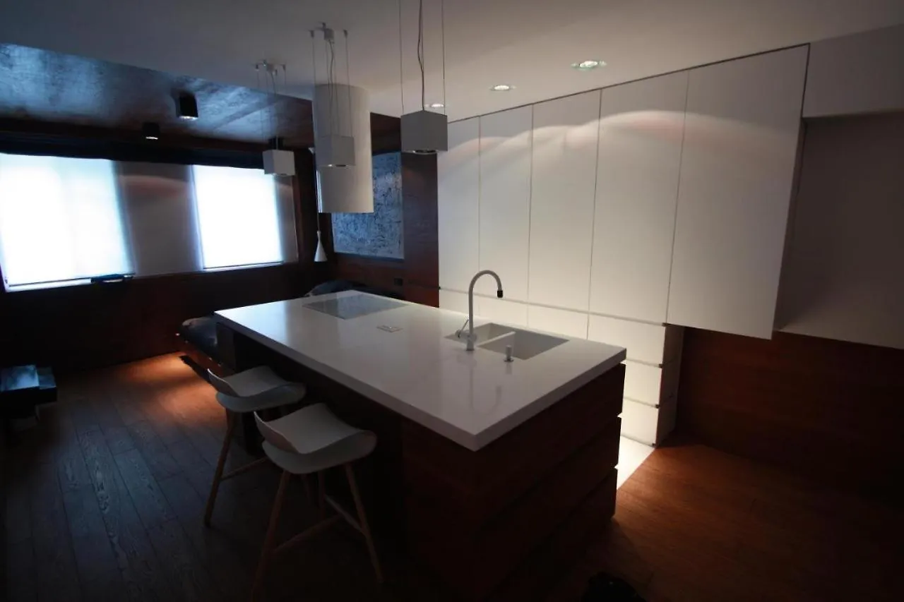 Modern & Resto Apartments Cracovia Polonia